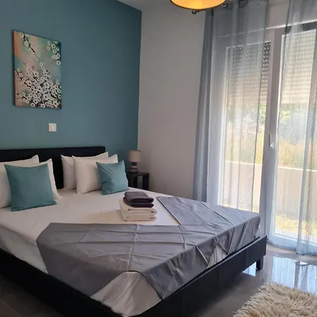 Opensea Apartment