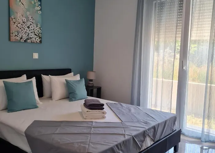 Opensea Apartment